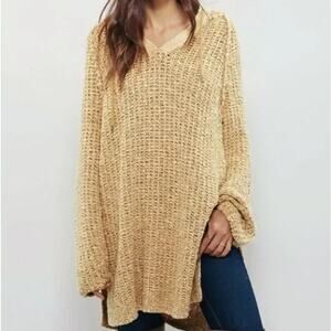 Free People Underground Knit Crochet Oversized Hoodie Tunic Size XS FLAW